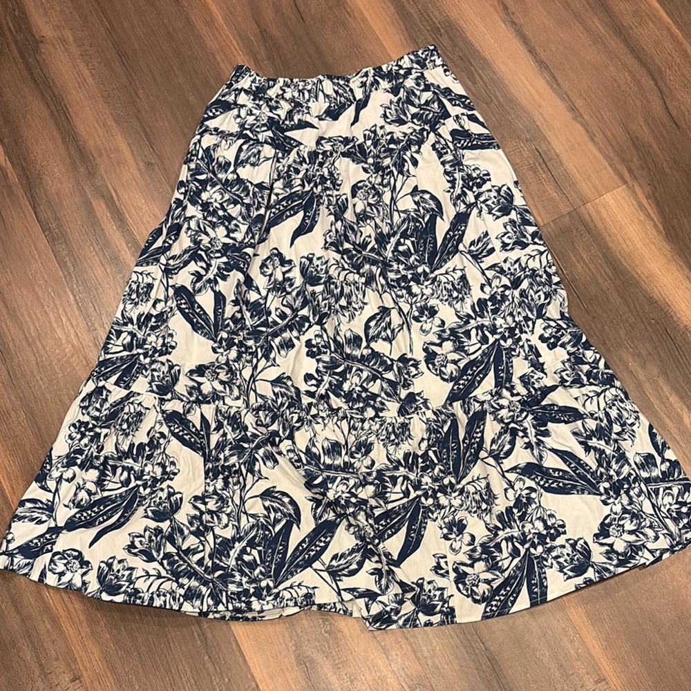 Abercrombie & Fitch Blue and White Maxi A-Lineâ Skirt